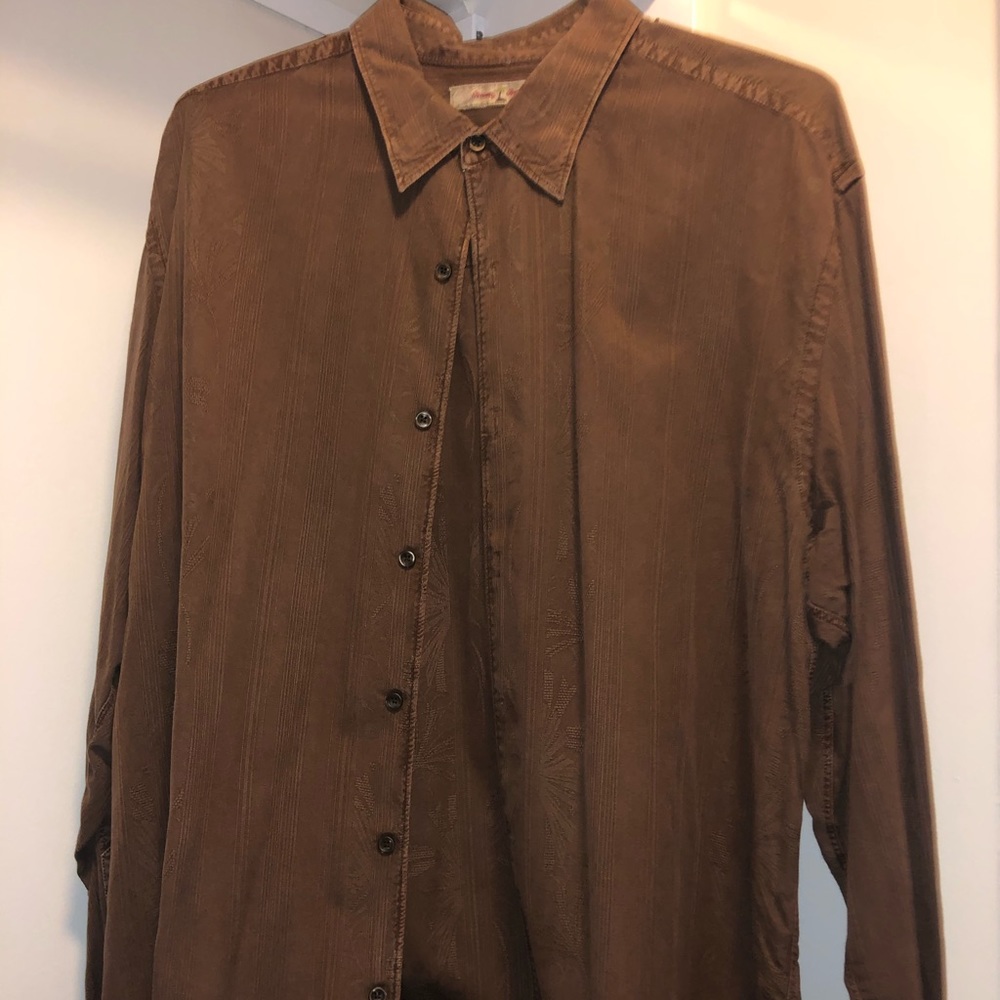 Tommy Bahama Men’s long sleeve shirt
